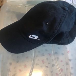 Nike Cap- great condition!